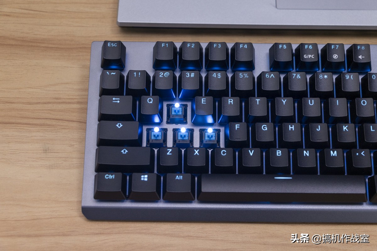 机械师k500h键盘推荐什么轴,cherryk550机械师