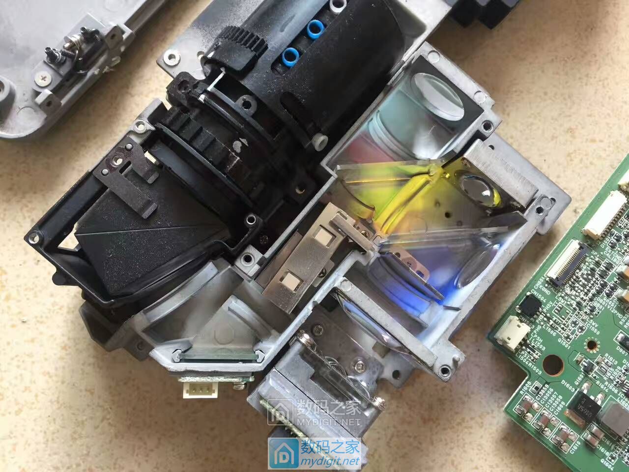 卡西欧激光投影拆机,卡西欧vc110激光投影机怎样清洗