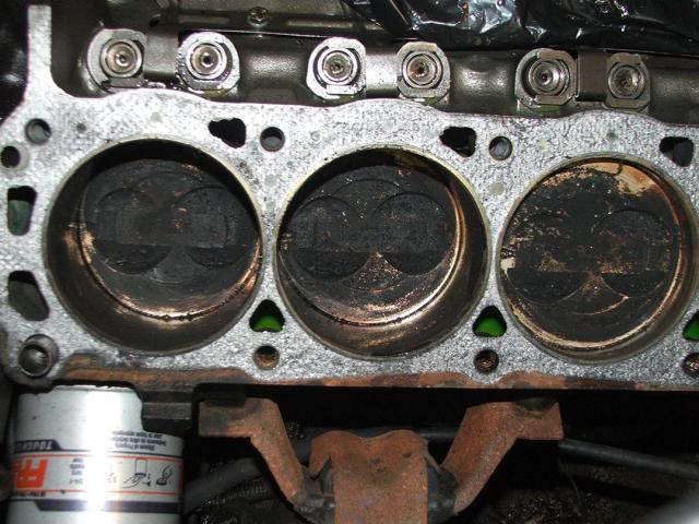 发动机到底该怎么清积碳,不拆发动机如何判断积碳是否严重