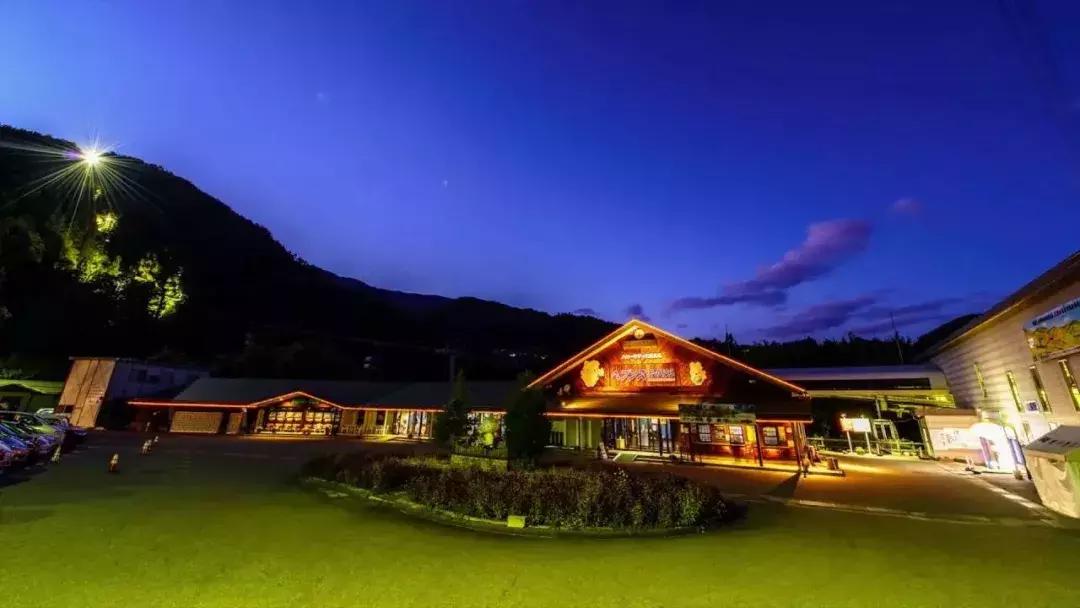 日本爱情圣地,日本奇特爱情圣地