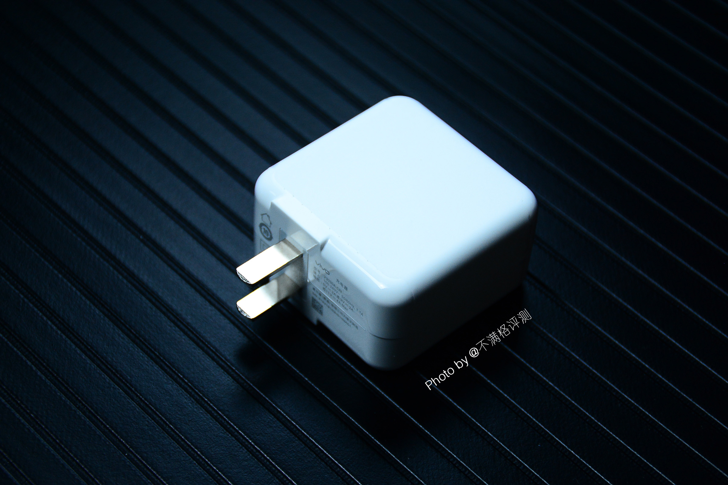 vivoiqoo8provsmate30pro,不吹不黑手机体验