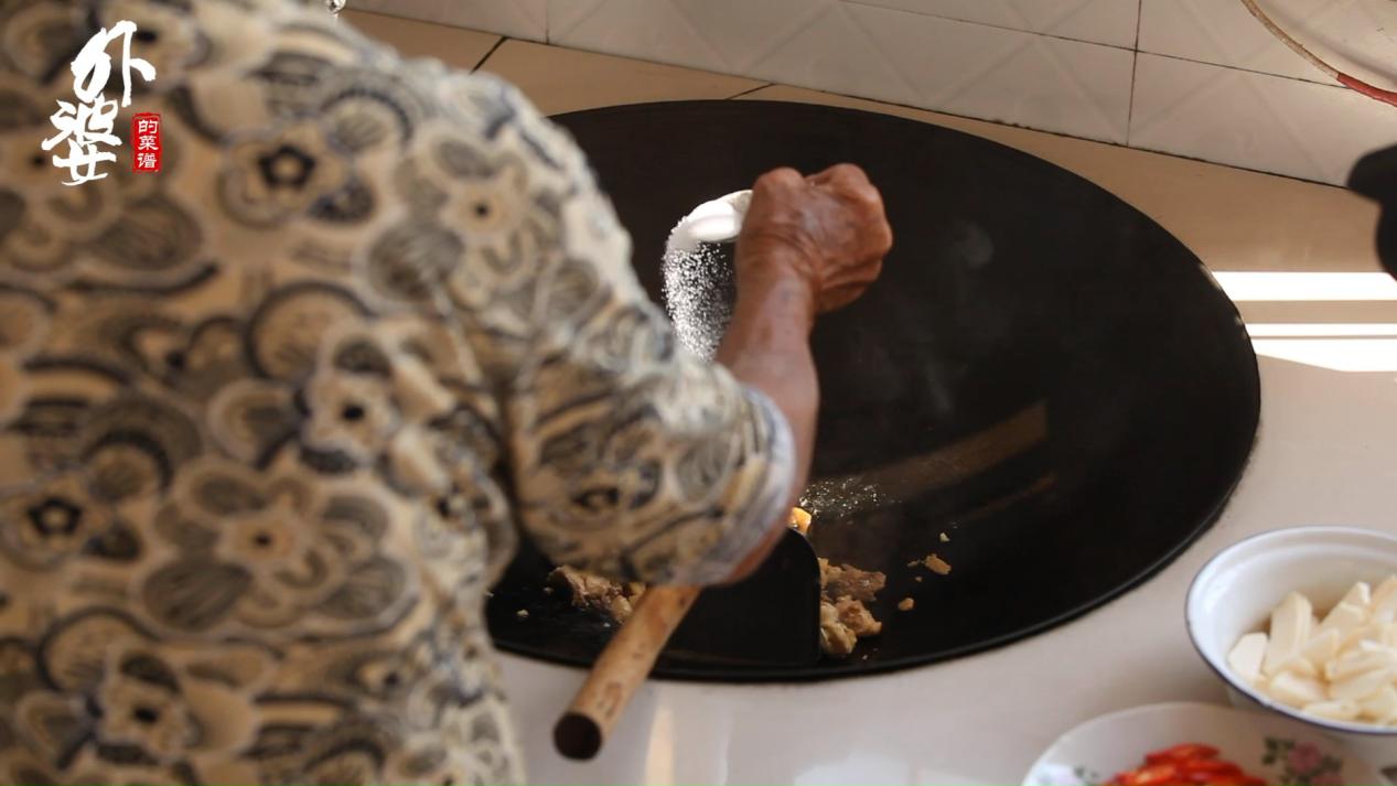 江西客家菜炒凉薯,江西特色凉薯