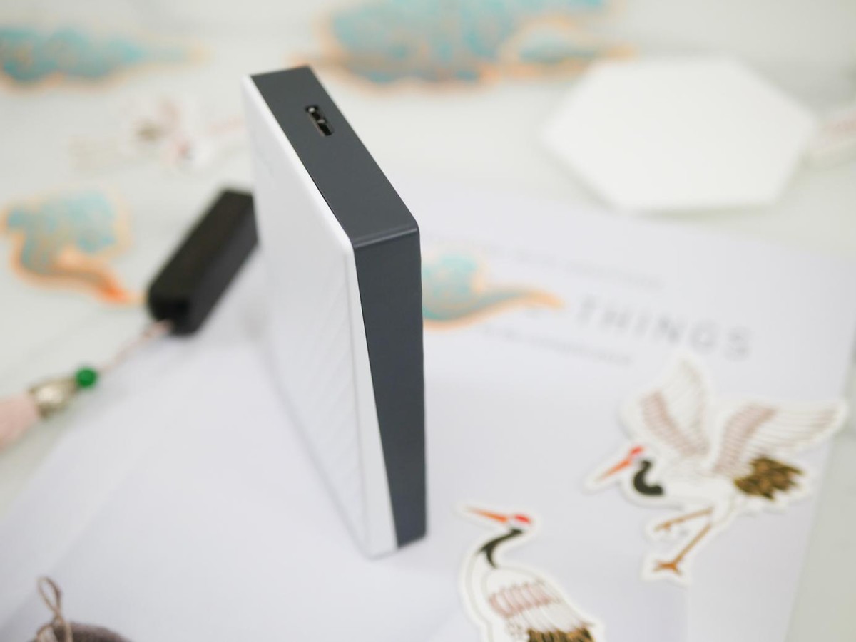 西数mypassport随行版银色,西数mypassport随行版机械硬盘