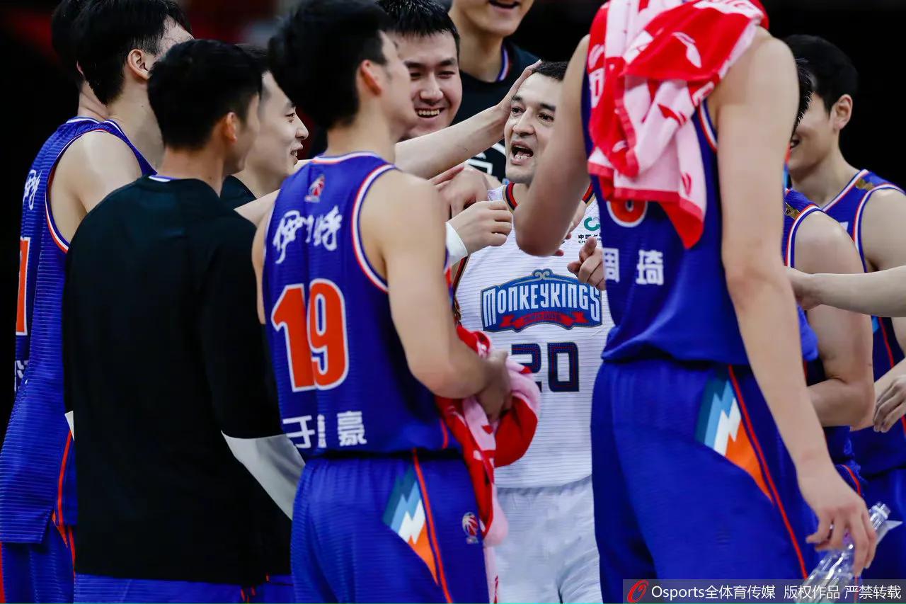 西热力江离开新疆照样打进总决赛,各队球员力挺西热力江