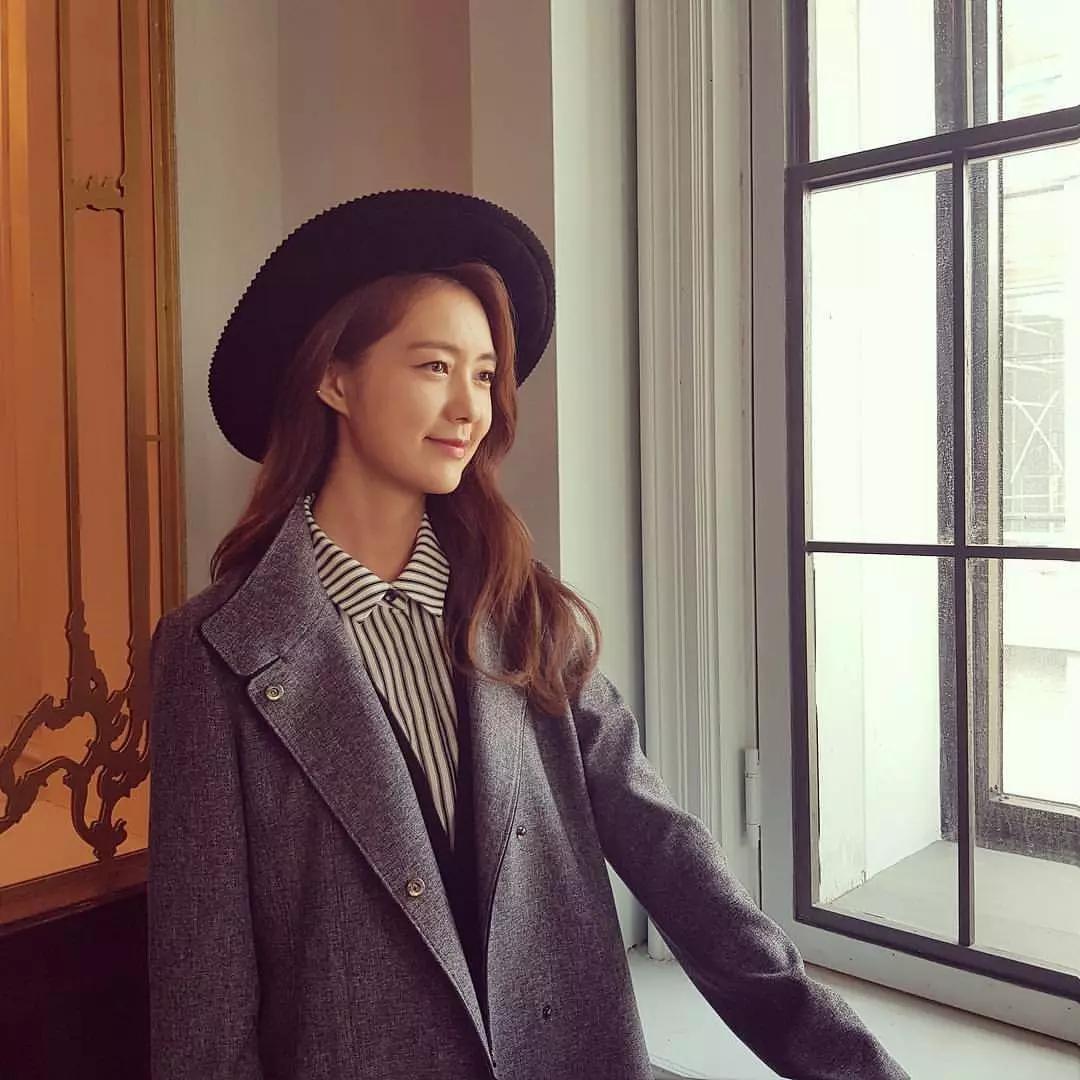 runon韩剧女主穿搭,韩剧女主穿搭秋冬大衣