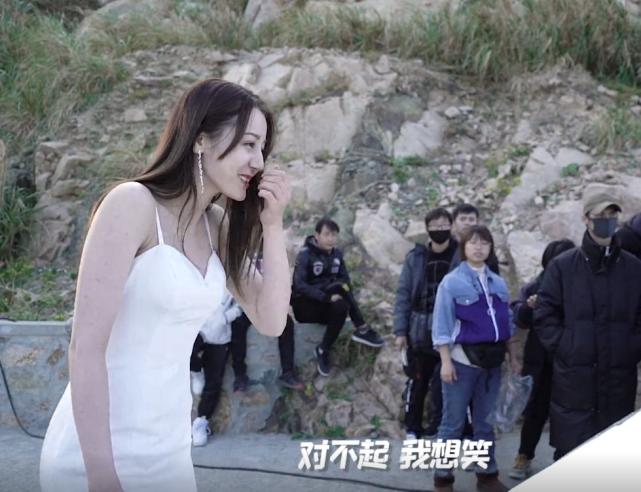 迪丽热巴笑场反应,迪丽热巴拍戏现场各种搞怪