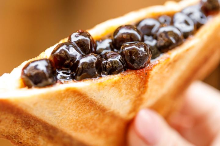 日本人开始往面包里加珍珠了！？揭开丧心病狂的日式面包发家史