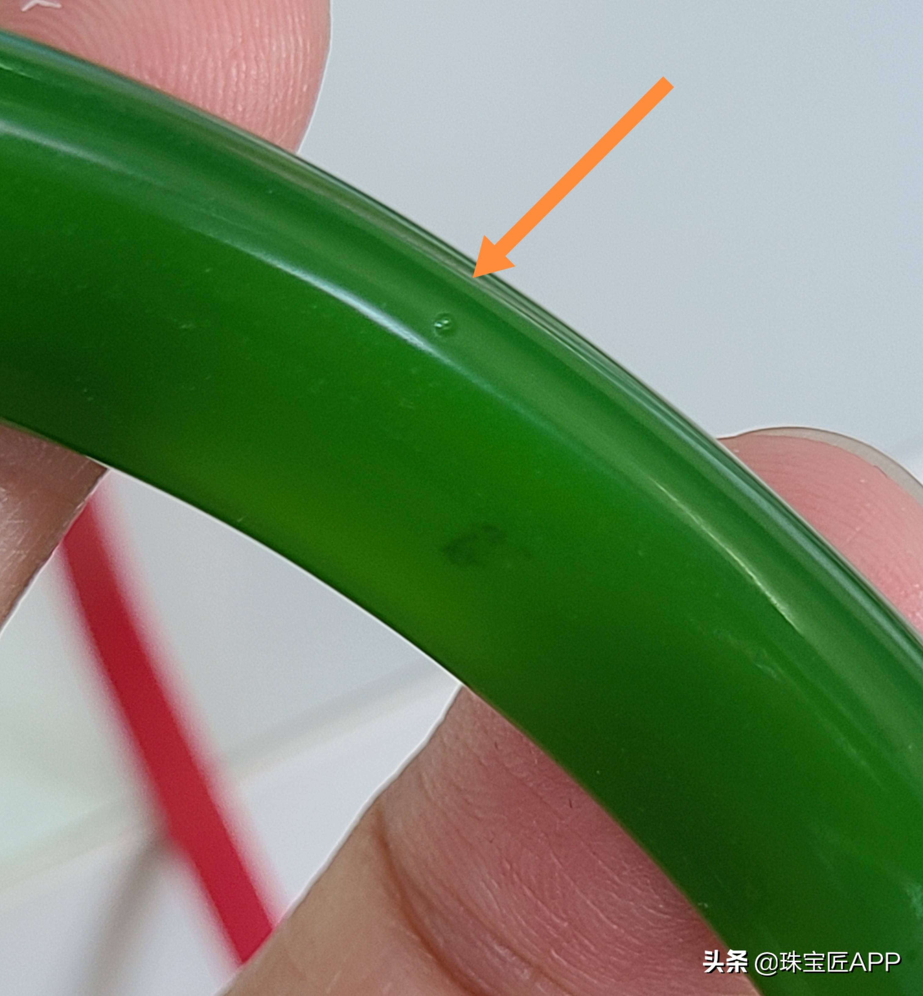 扎心了！它们都是玻璃做的！宝石界万能“毒药”，你买过吗？