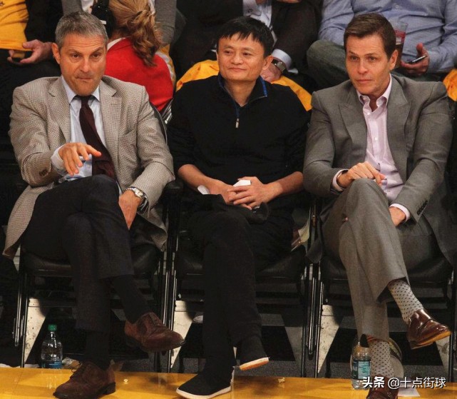 身价3200亿的马云，能买下多少支NBA球队？