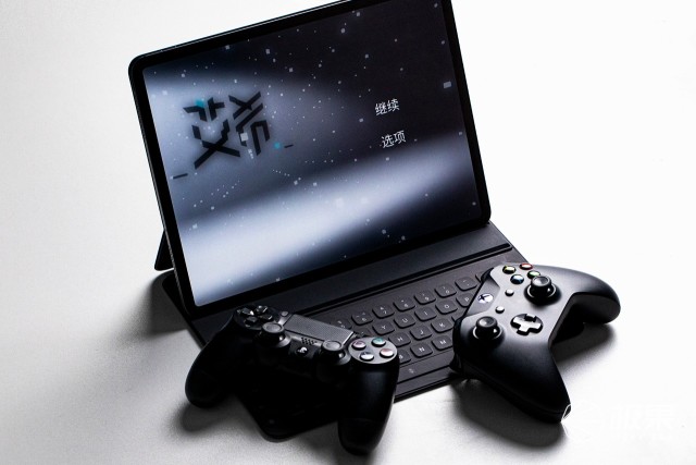 ipad终于能连手柄玩游戏了,ipad2019如何更好的玩游戏