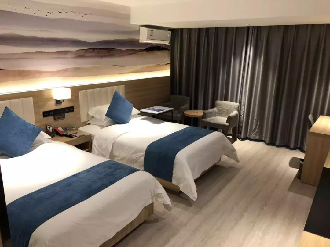 成都机场附近宾馆有哪些,成都机场附近酒店通勤方便吗