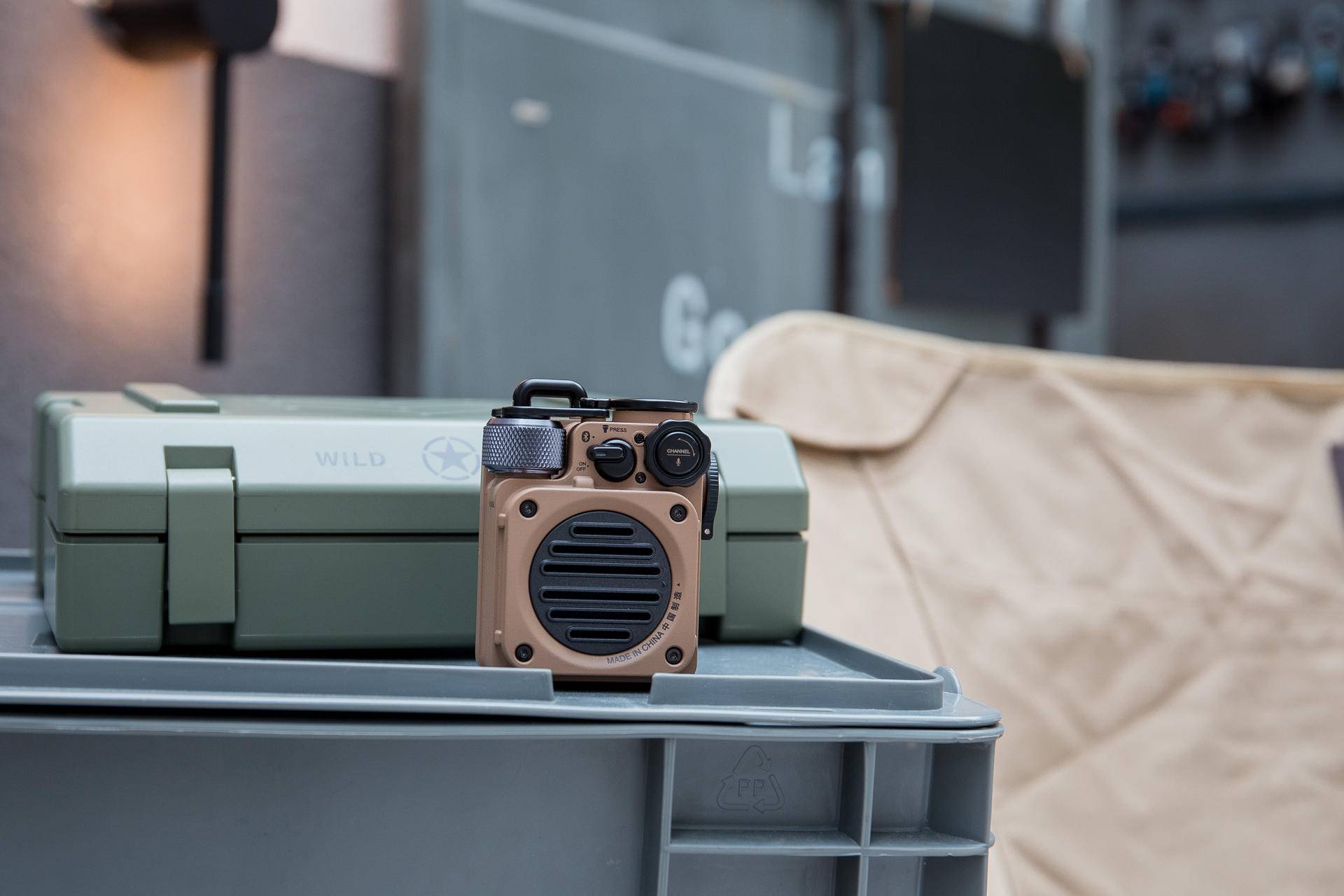 比猫王收音机还要好的收音机,猫王收音机与山进收音机哪个好