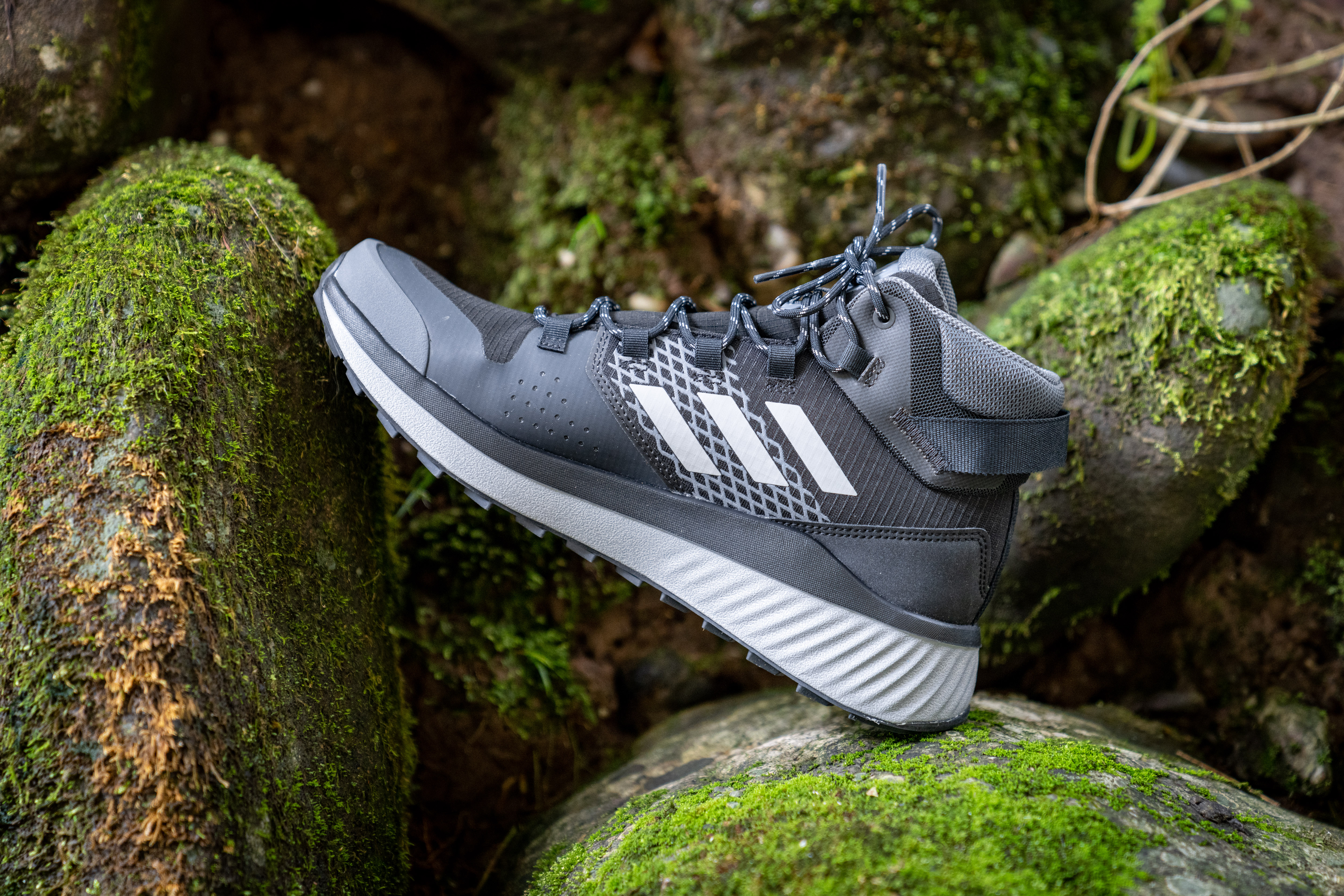 adidasterrex户外鞋卡其色,adidasterrex户外跑鞋评测