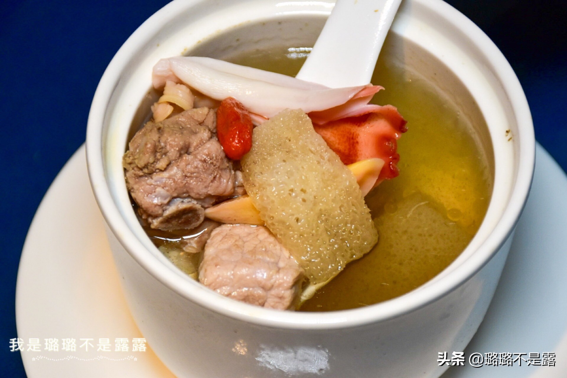 厦门鼓浪屿岛上最值得去吃的地方,厦门和平码头看海