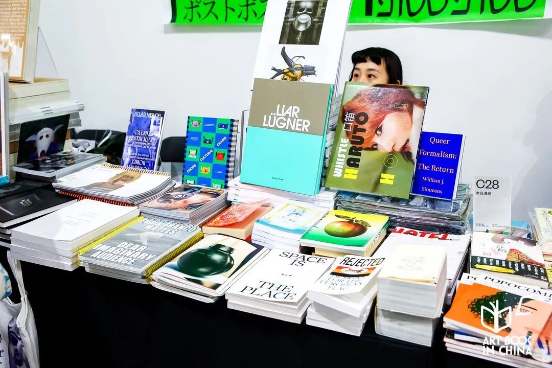 在成都看了一场浪漫的美术展,去古代邂逅一场书展