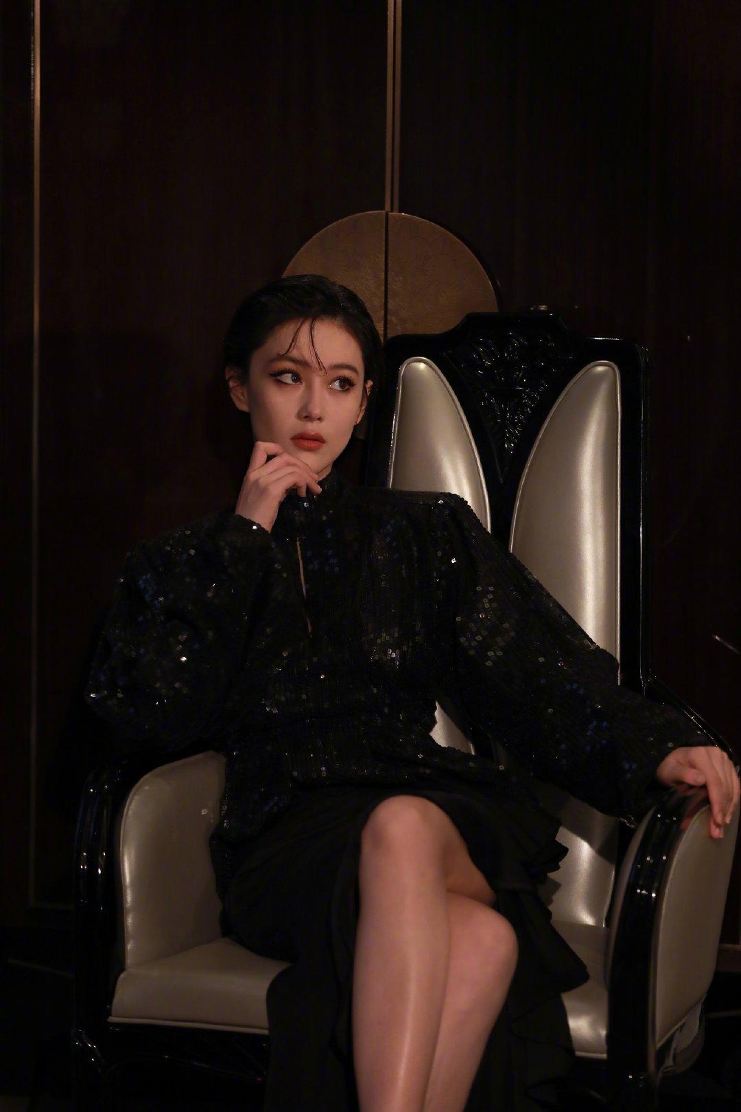 张馨予追回钱财,张馨予买消毒液