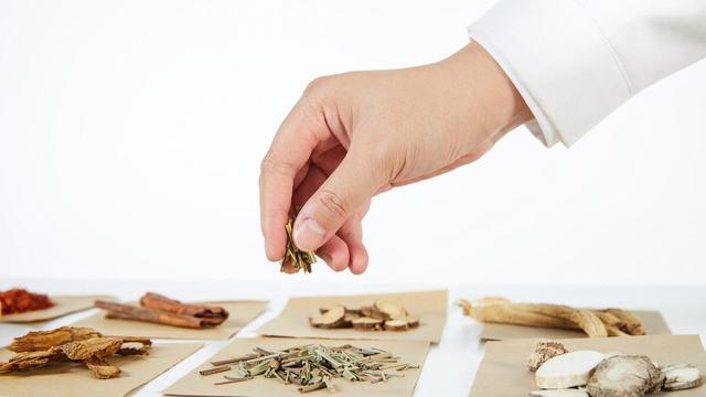 男人不想扯上关系的肾虚，症状都有什么？一文或带您正确认识肾虚