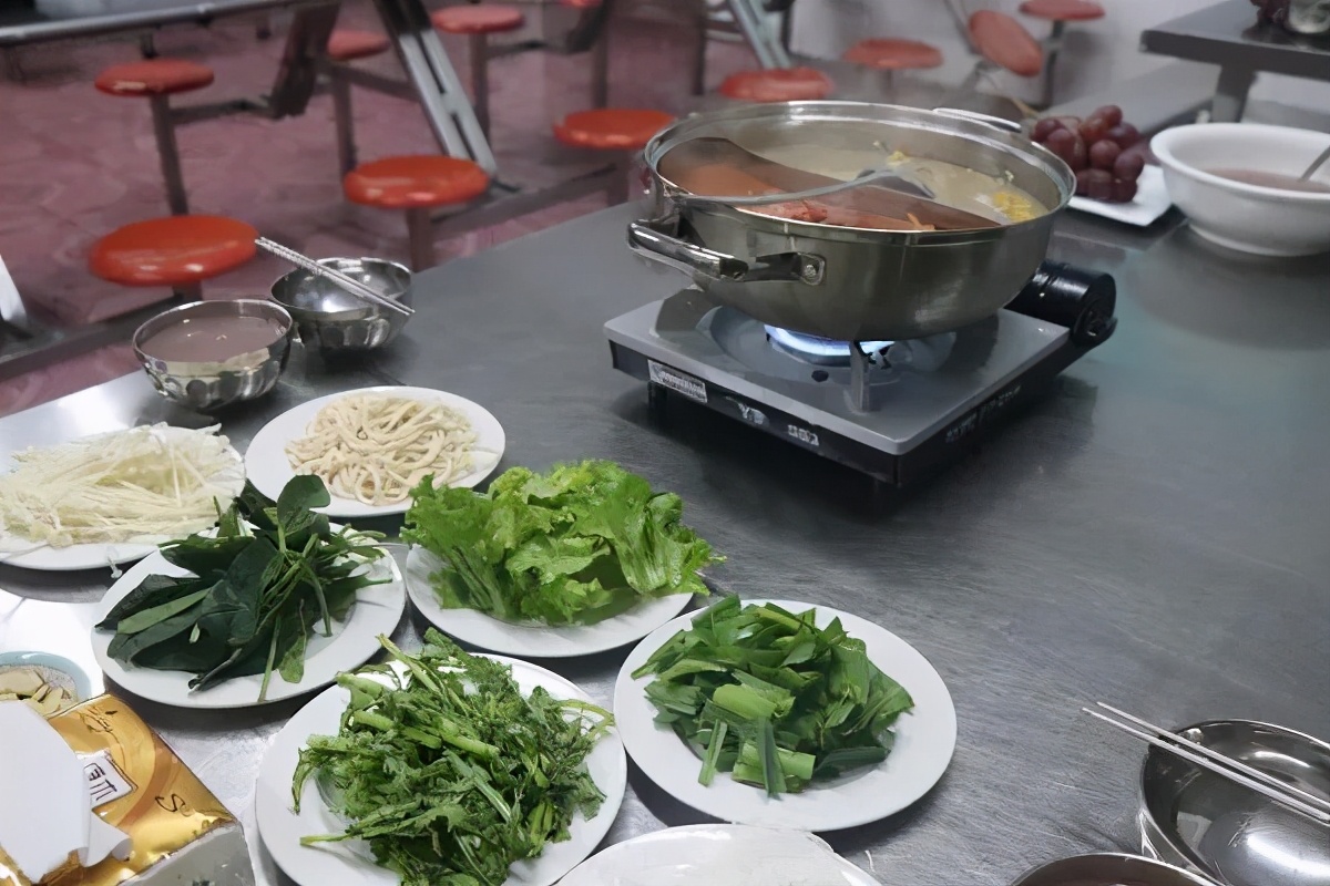 部队火锅好评评价,部队火锅出名的原因