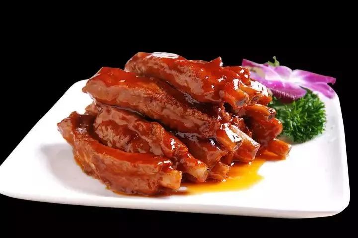 浜洪棿澶╁爞姹熻嫃,浜洪棿浠欏姹熷崡姘翠埂椋庢櫙