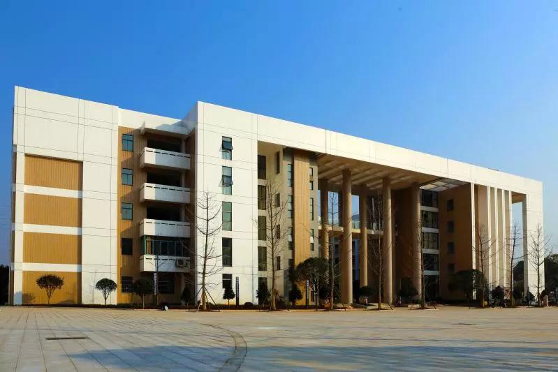 长沙县维汉中学初中部怎么上,长沙县维汉实验中学怎么样