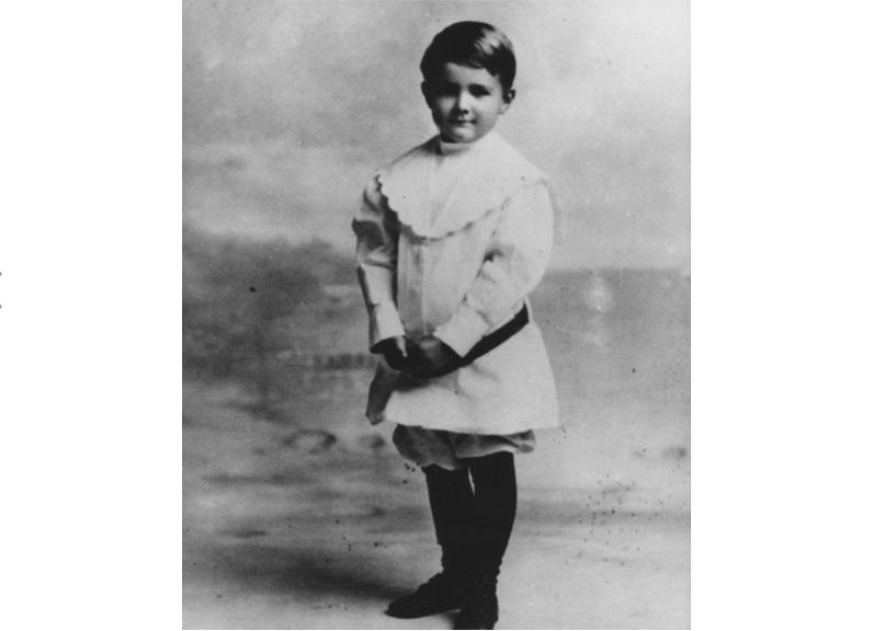 霍华德休斯总资产多少亿,霍华德休斯为什么能成世界首富