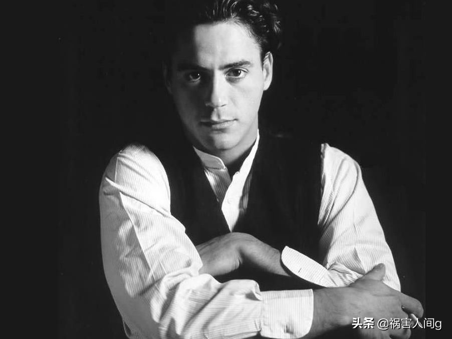 漫威为什么选择小罗伯特唐尼,钢铁侠唐尼拯救漫威