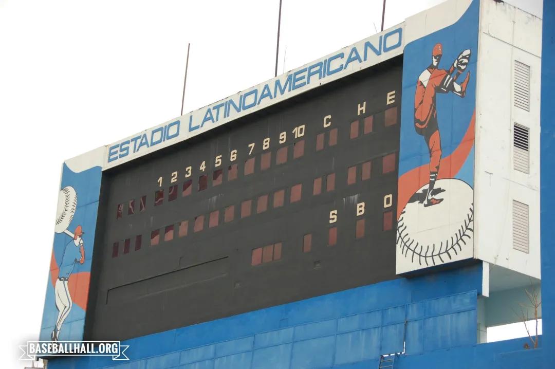 红色闪电与美职棒大半个世纪的相爱相杀「地域棒球」