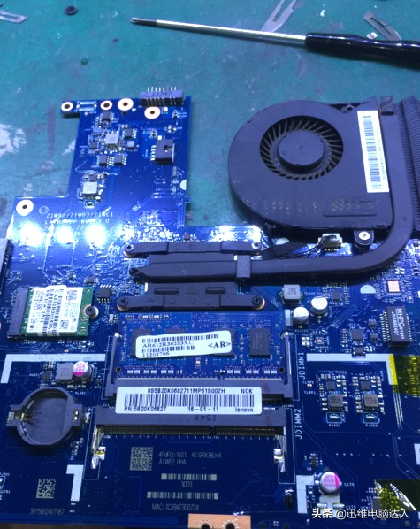 联想e470电脑进水主板烧了,联想e40笔记本发热重启