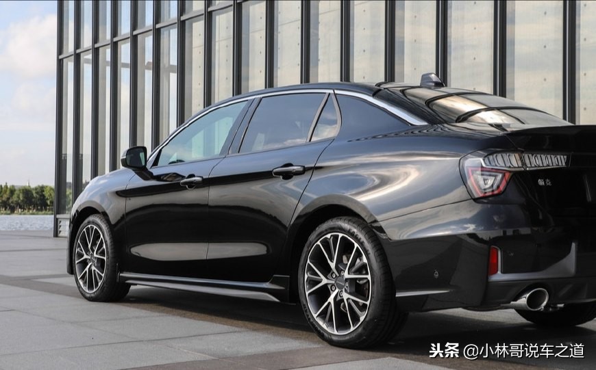 最便宜的4缸摩托车跑车有哪些,阿斯顿马丁跑车最便宜多少钱一辆