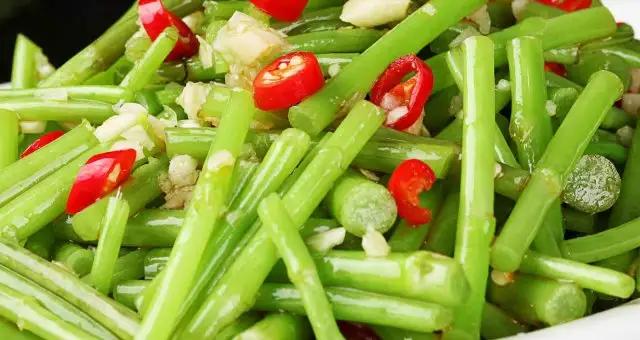 最适合夏天吃的凉拌菜都有哪些,夏天必备的各种花样凉拌菜