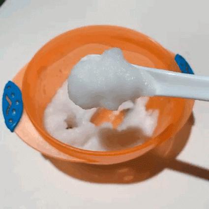 辅食第一口米粉怎么泡,辅食第一口米粉如何冲泡