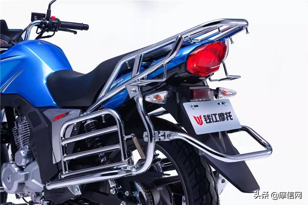 钱江摩托新品上市发布会强势登陆四川