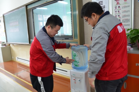 护航开学季严守校园食品安全,护航开学严查学校食堂安全