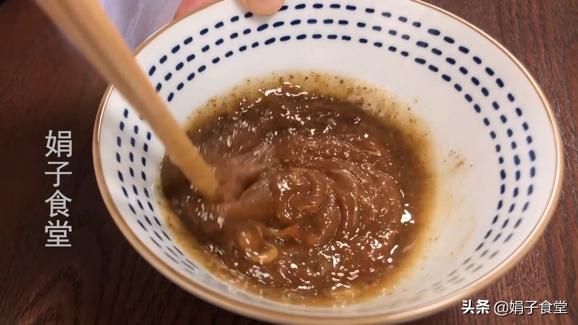 想学做杂粮煎饼怎么学好吃呢,想吃煎饼果子在家做