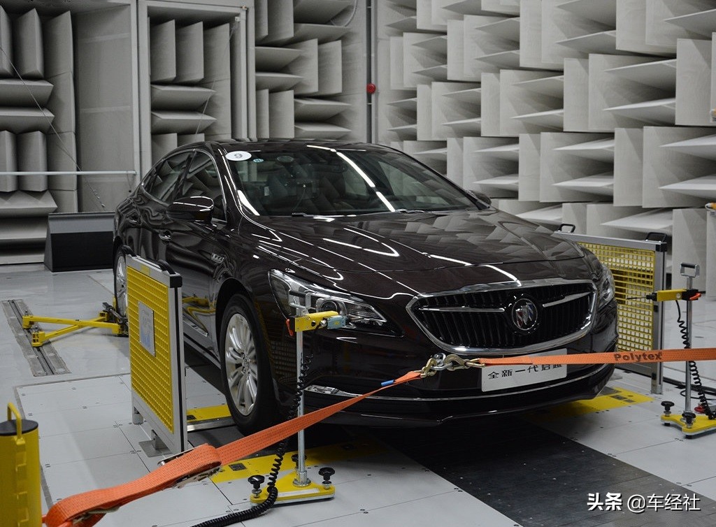 为何通用车的隔音好?原汁原味的“美式大沙发”,被装进了车里