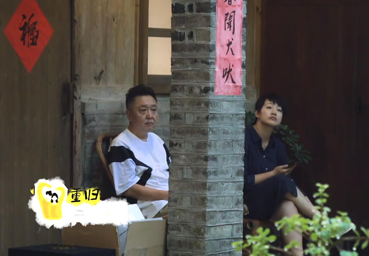 20岁嫁给于谦，做了20年的全职太太，大哥背后的女人真苦