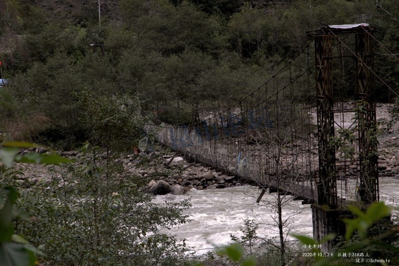 一个人的进藏之旅,一个人一台车旅游的视频
