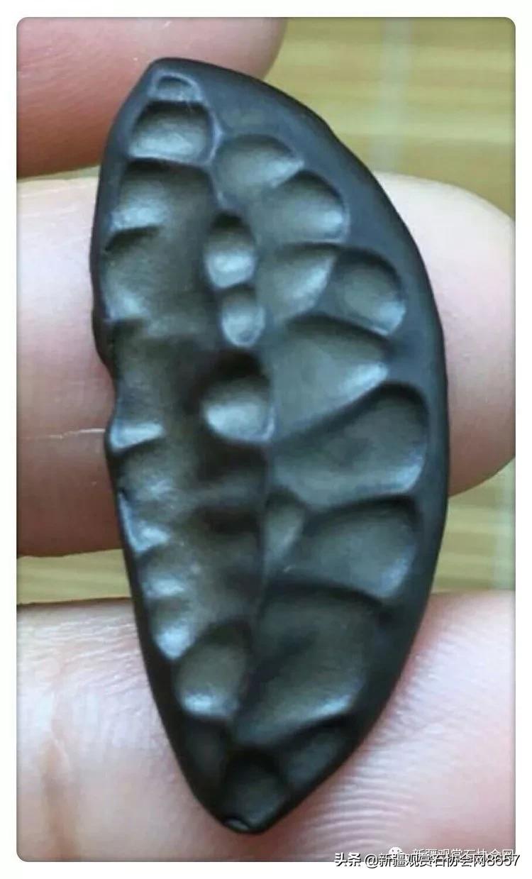 哈密老坑泥石的形成,哈密老泥石的魅力