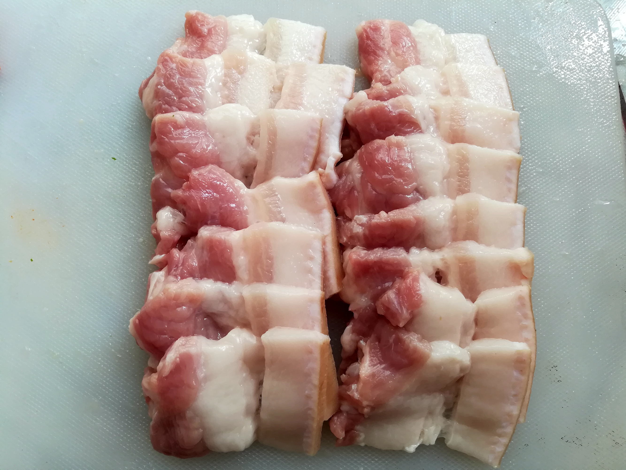 竹笋焖五花肉的做法大全窍门视频,五花肉鱿鱼大葱焖竹笋的做法