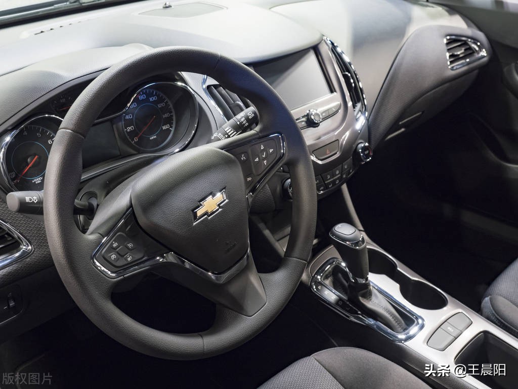 18年雪佛兰科鲁兹真实油耗,09款雪佛兰科鲁兹油耗高怎么回事