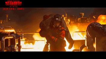 《紧急救援》：哪有什么岁月静好，不过是有人替你负重前行