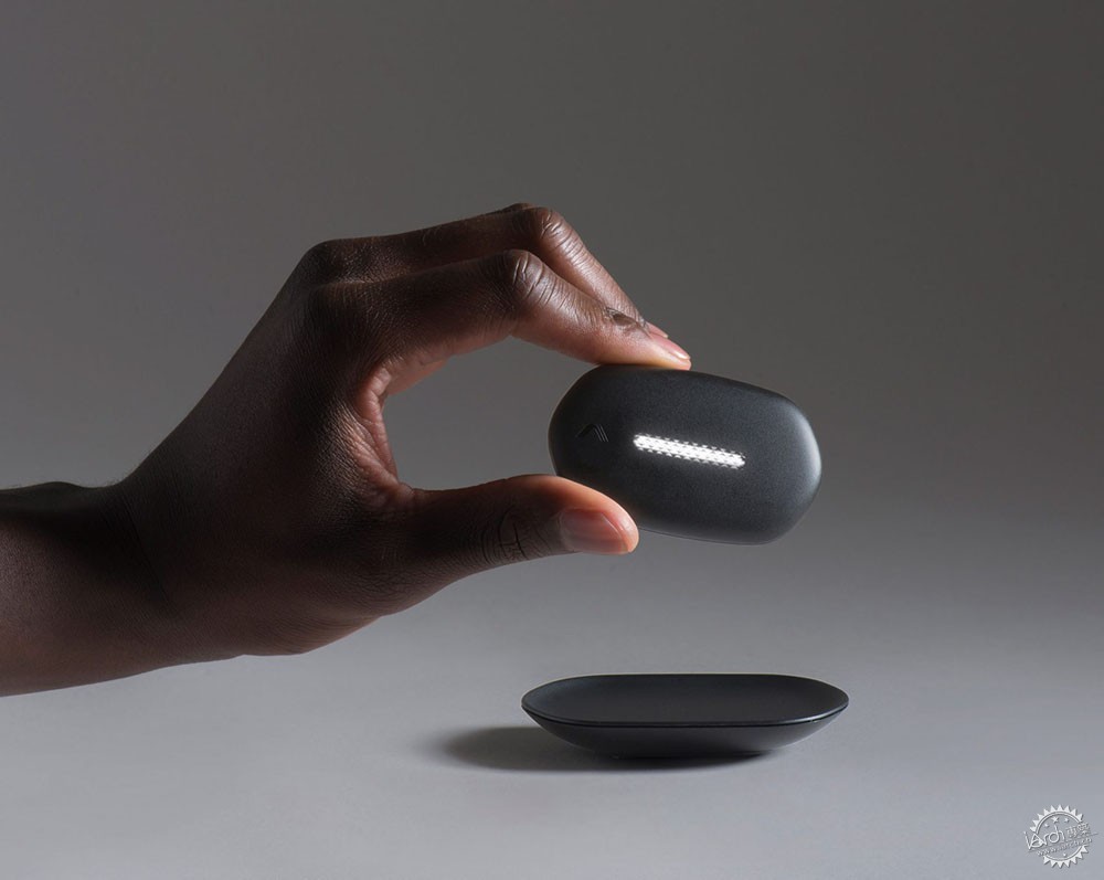 戴上这款设备，你就可以与“C罗”一决高下了