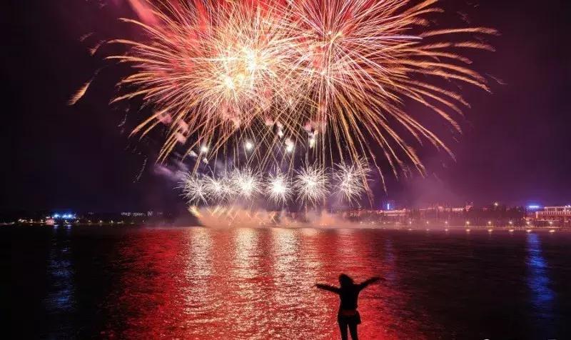 云南昆明小西湖,距离昆明3个小时车程的绝世仙境