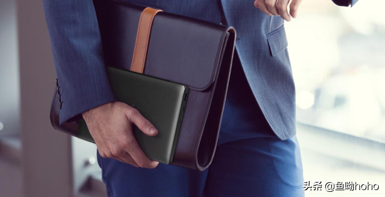 电脑：神奇小本上线迷你笔记本MAG1，平板大小/背光键盘/随时办公