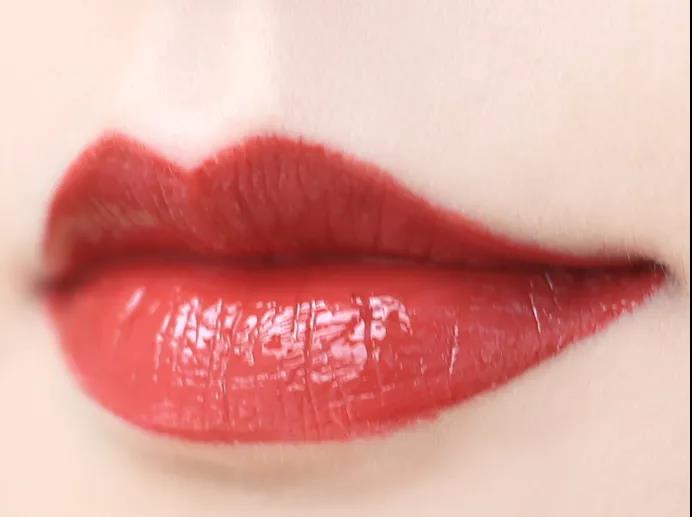 夏季显白的大牌唇釉色号,玻璃唇釉口红显白黄皮肤色号