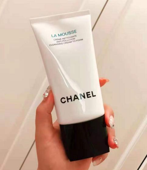 最好的大牌美白洗面奶是什么牌子,干皮洗面奶推荐排行榜大牌学生