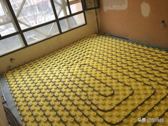地暖为什么有的砖不热,地暖为什么总出问题不如暖气片好