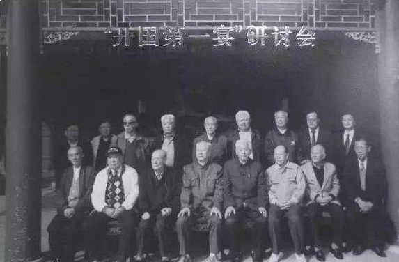 国宴都有哪些菜?你爱生牛肉自助,我独喜开水白菜