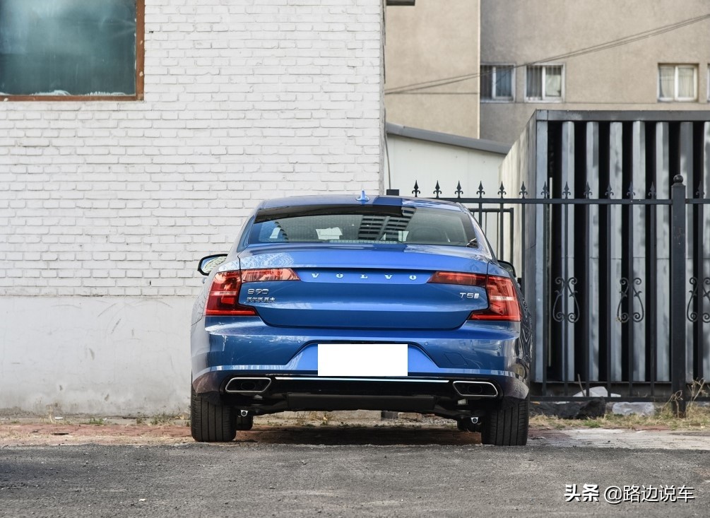 放弃宝马525选择奔驰e260,放弃了宝马5系最后选了凯迪拉克