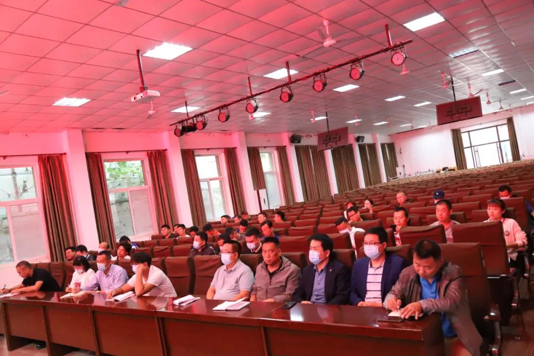 临渭区中小学足球联赛报名,临渭区育红联盟杯足球赛